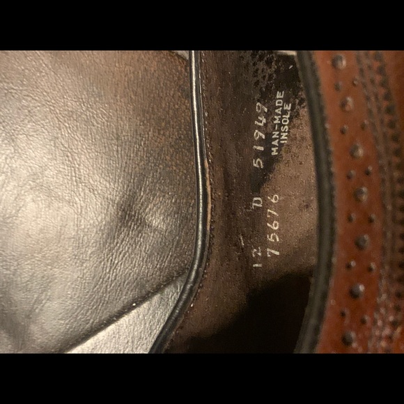 Classic Brogue Oxford Wingtips Brown Florsheim Leather Shoes. - Picture 5 of 6